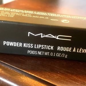 MAC powder kiss lipstick in werk werk werk